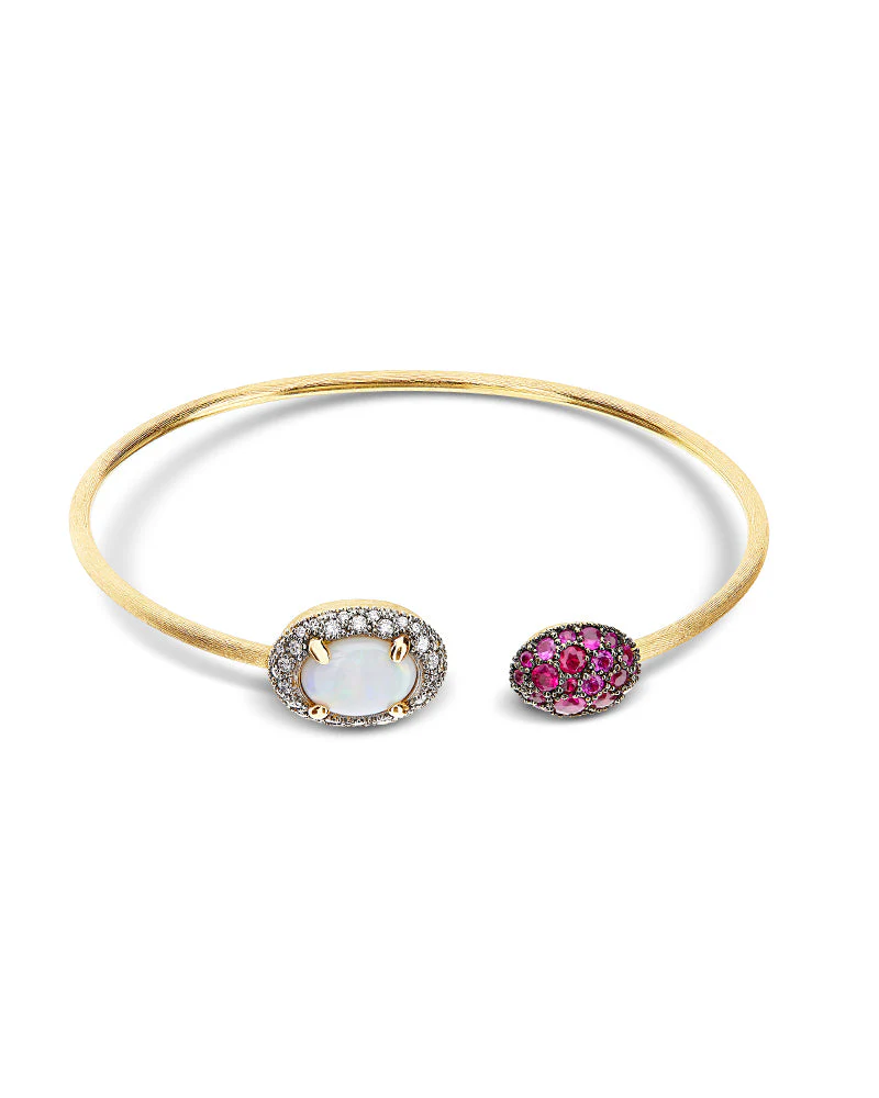 Reverse bracelet