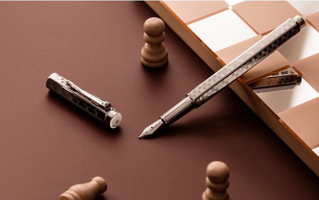 Fountain Pen Ecridor™ Damier Grey Silver